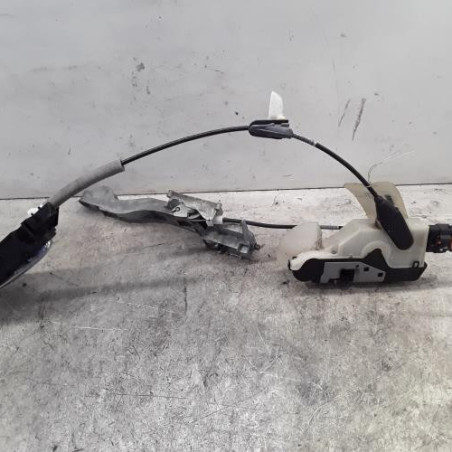 Serrure avant gauche PEUGEOT 208 1