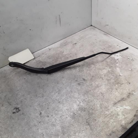 Bras essuie glace avant gauche RENAULT MEGANE 4