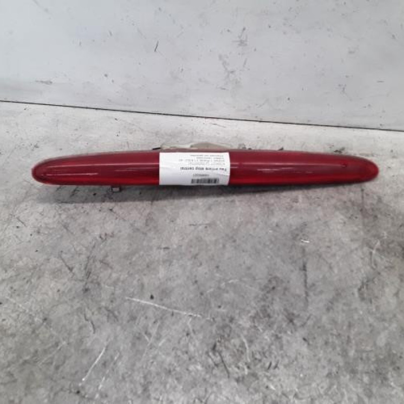 Feu arriere stop central RENAULT SCENIC 1 Feu arriere stop central RENAULT SCENIC 1