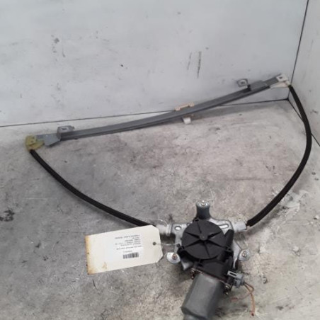 Leve vitre electrique avant droit RENAULT SCENIC 1 Photo n°1