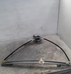 Leve vitre electrique avant droit RENAULT SCENIC 1