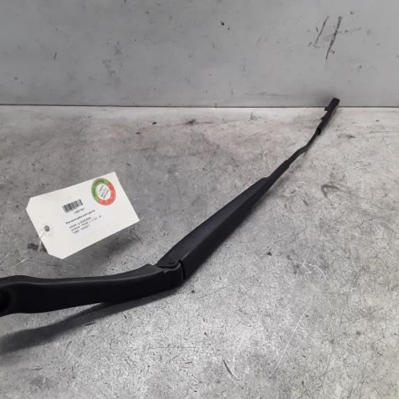 Bras essuie glace avant gauche NISSAN QASHQAI 1 Bras essuie glace avant gauche NISSAN QASHQAI 1