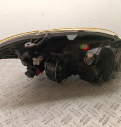 Optique avant principal gauche (feux)(phare) TOYOTA COROLLA 10