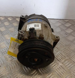 Compresseur clim RENAULT LAGUNA 2 Photo n°1