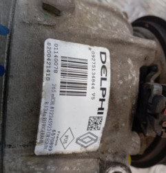 Compresseur clim RENAULT LAGUNA 2 Photo n°3