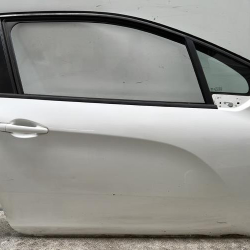 Porte avant droit PEUGEOT 208 1 Porte avant droit PEUGEOT 208 1