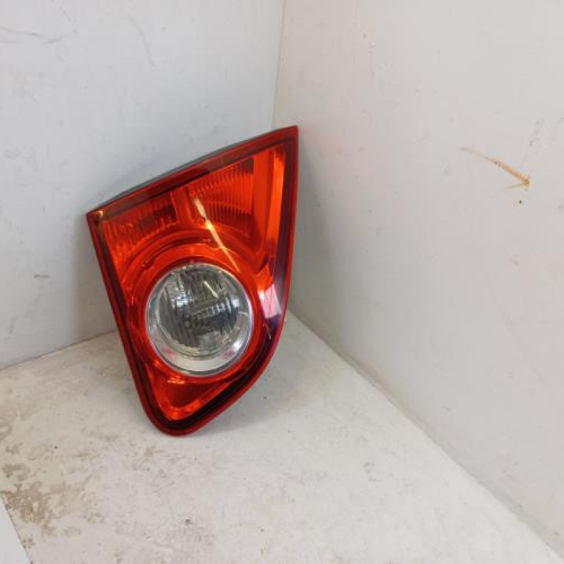 Feu arriere secondaire gauche (feux) NISSAN QASHQAI 1