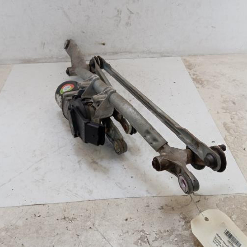Moteur essuie glace avant NISSAN QASHQAI 1 Moteur essuie glace avant NISSAN QASHQAI 1