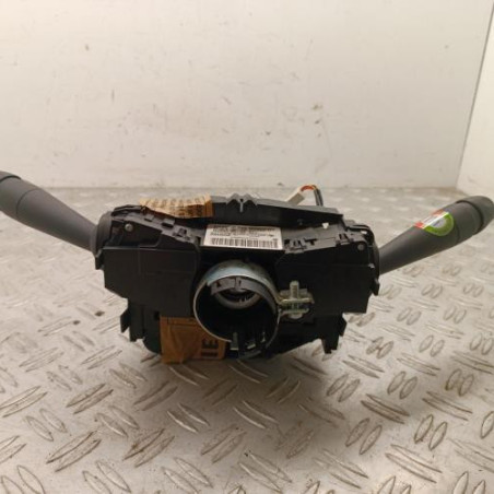 Com (Bloc Contacteur Tournant+Commodo Essuie Glace+Commodo Phare) CITROEN C4 2