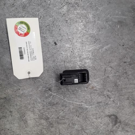 Interrupteur de leve vitre arriere droit VOLKSWAGEN GOLF 7