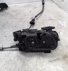 Serrure arriere droit VOLKSWAGEN GOLF 7 Photo n°3