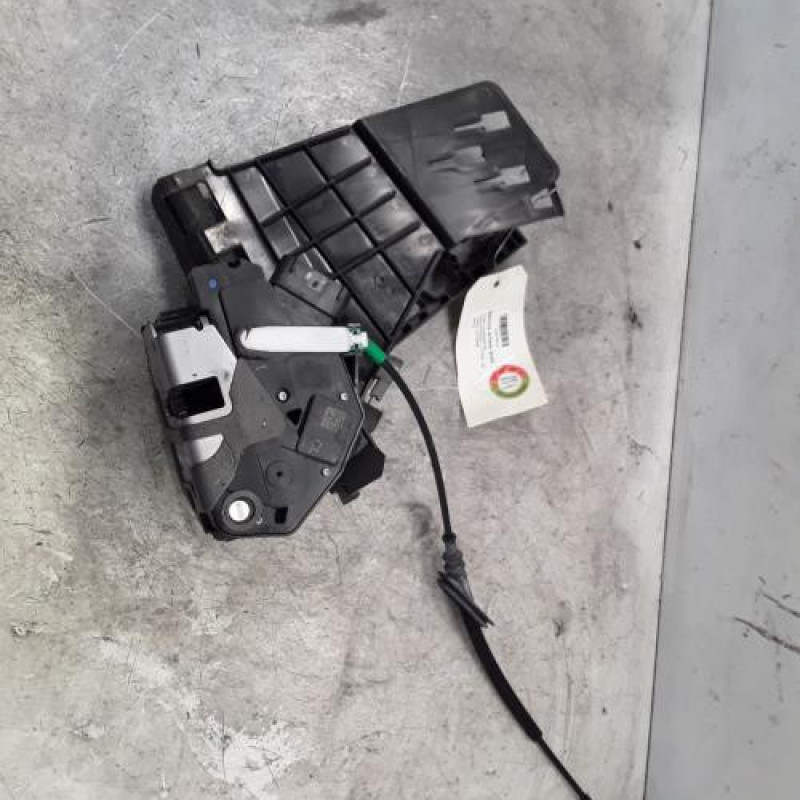 Serrure arriere droit FORD FIESTA 6 Serrure arriere droit FORD FIESTA 6