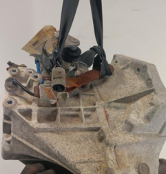 Boite de vitesses PEUGEOT 107 Photo n°5