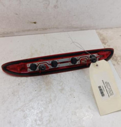 Feu arriere stop central PEUGEOT 208 1