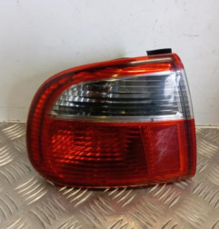 Feu arriere principal gauche (feux) SEAT TOLEDO 2 Photo n°1