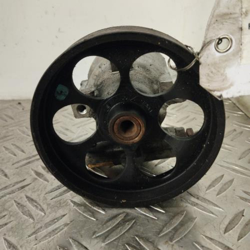 Pompe de direction RENAULT LAGUNA 2