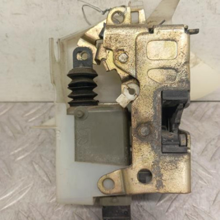 Serrure arriere droit RENAULT CLIO 2