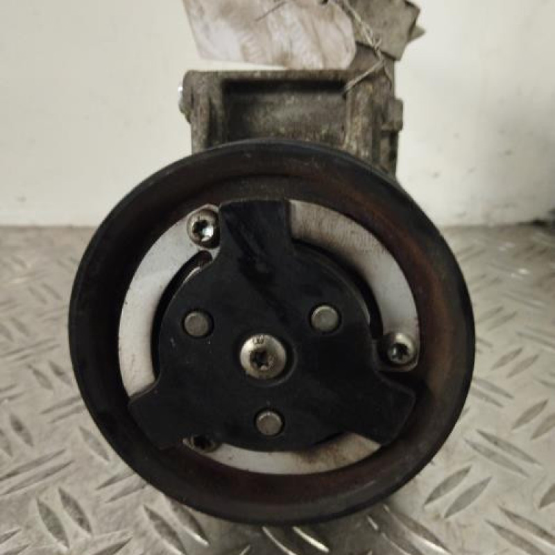 Compresseur clim SKODA FABIA 2 Compresseur clim SKODA FABIA 2