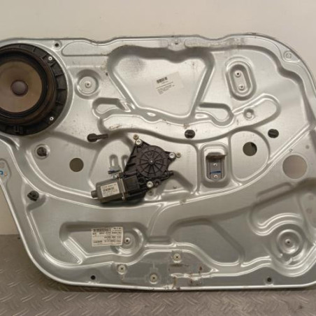 Leve vitre electrique avant gauche HYUNDAI I 30 1 Photo n°1