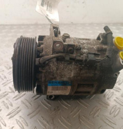 Compresseur clim RENAULT TRAFIC 3 Photo n°1
