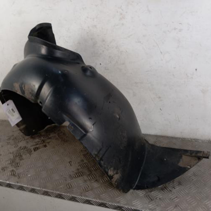 Pare boue avant droit VOLKSWAGEN POLO 4 Pare boue avant droit VOLKSWAGEN POLO 4