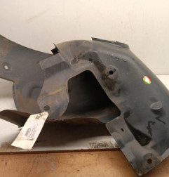 Pare boue avant gauche RENAULT MEGANE 2 Photo n°1