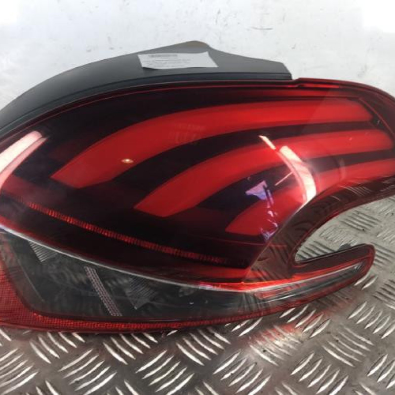 Feu arriere principal droit (feux) PEUGEOT 208 1