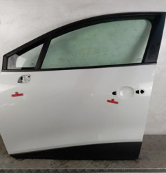 Porte avant gauche RENAULT CLIO 4 Photo n°1