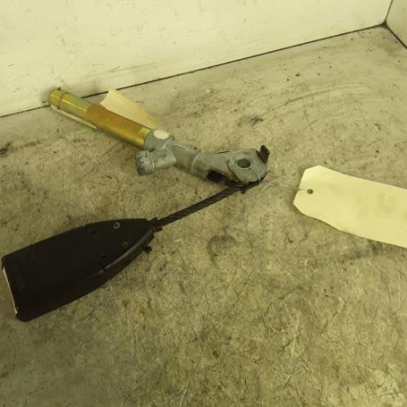 Attache ceinture avant droit RENAULT CLIO 2