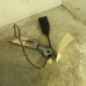Attache ceinture avant gauche RENAULT CLIO 2