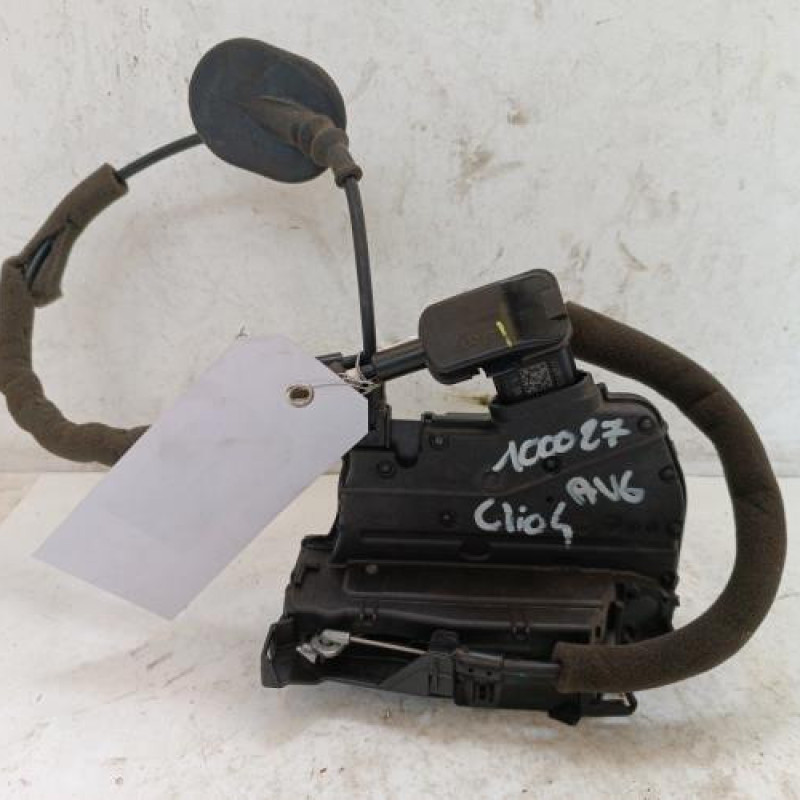 Serrure arriere gauche RENAULT CLIO 4 Serrure arriere gauche RENAULT CLIO 4