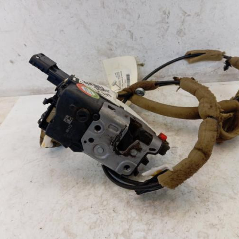 Serrure de porte laterale droite PEUGEOT PARTNER 2
