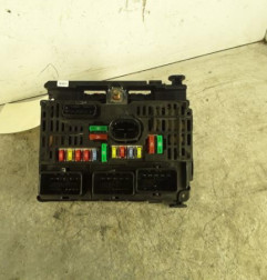 Boitier servitude moteur (BSM) PEUGEOT 307