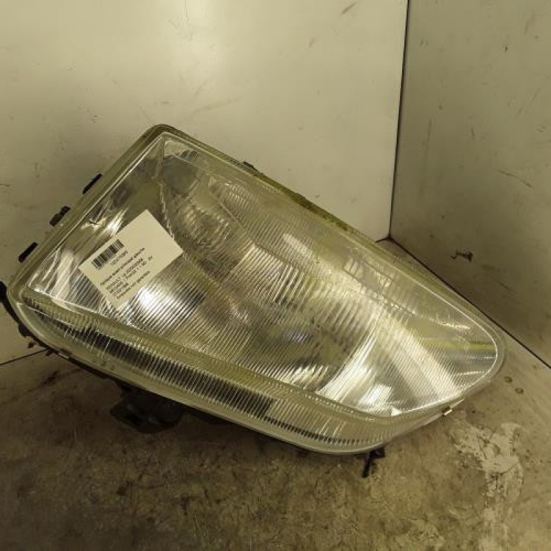 Optique avant principal gauche (feux)(phare) RENAULT MEGANE 1