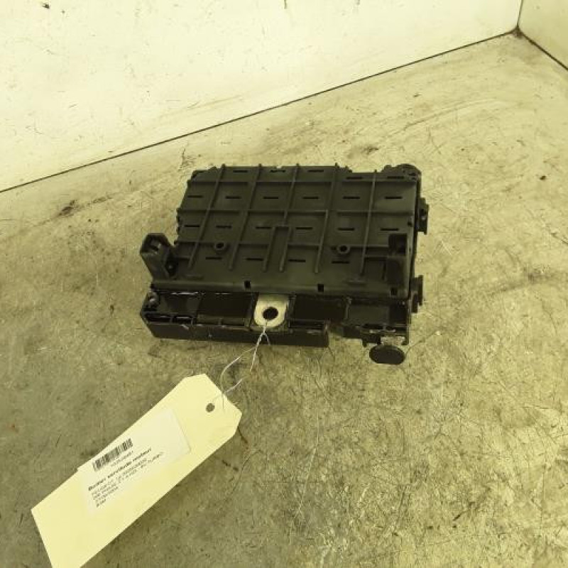 Boitier servitude moteur (BSM) PEUGEOT 206 Boitier servitude moteur (BSM) PEUGEOT 206