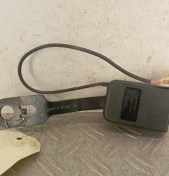 Attache ceinture avant gauche PEUGEOT 207