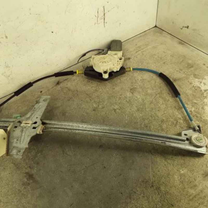 Leve vitre electrique avant gauche PEUGEOT 307