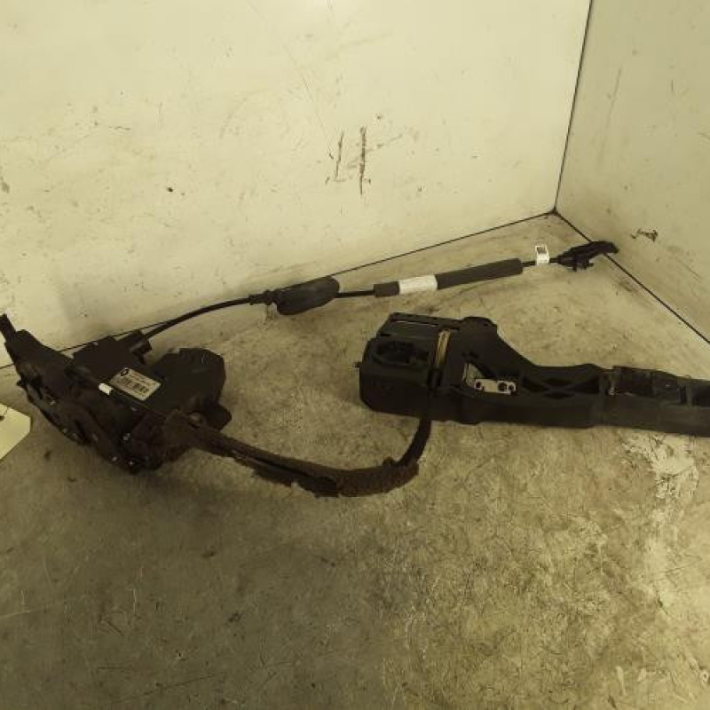 Serrure avant gauche RENAULT GRAND SCENIC 4 Serrure avant gauche RENAULT GRAND SCENIC 4