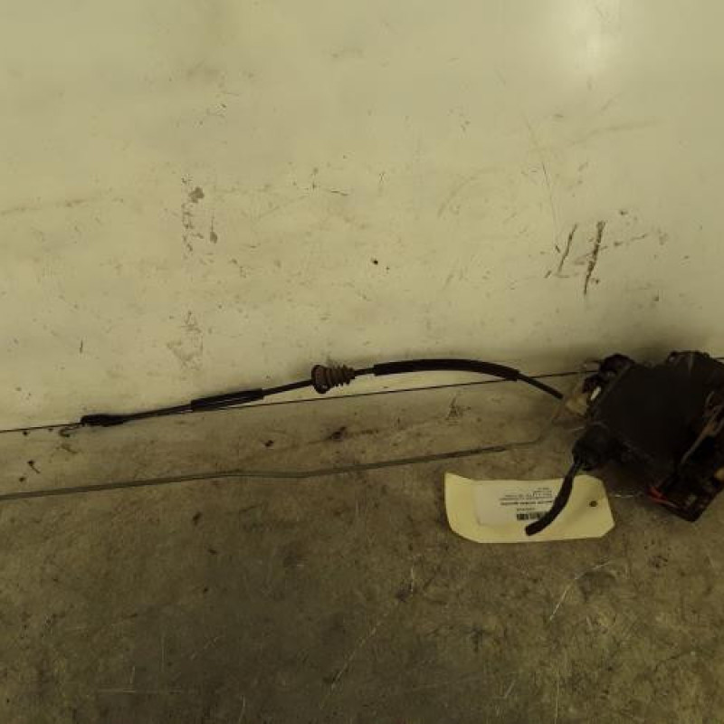 Serrure arriere gauche VOLKSWAGEN GOLF 4 Serrure arriere gauche VOLKSWAGEN GOLF 4