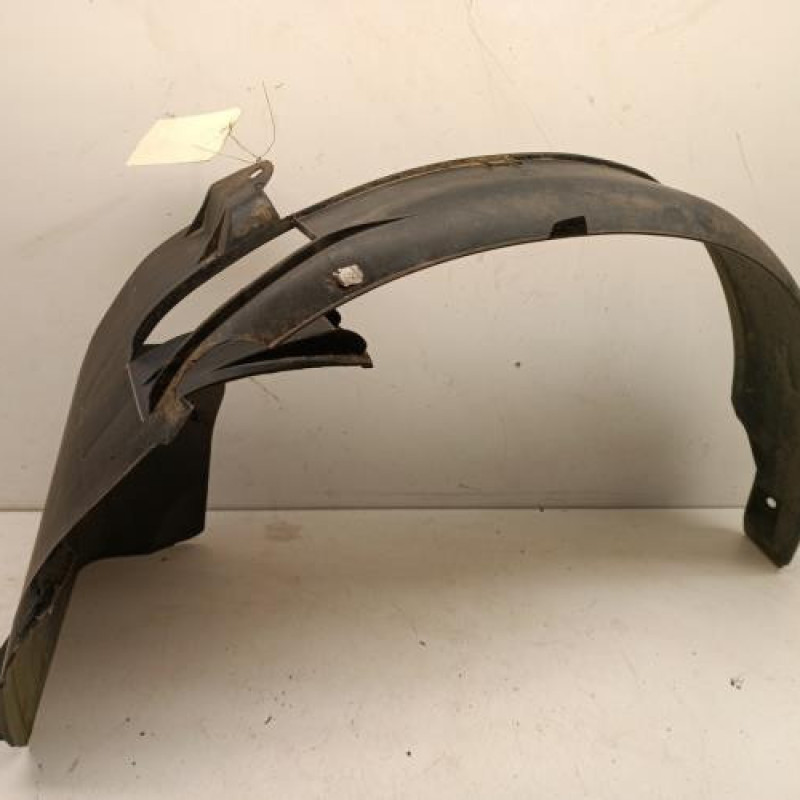 Pare boue avant gauche PEUGEOT 106