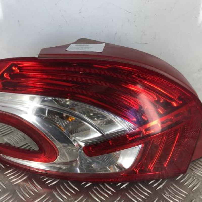 Feu arriere principal gauche (feux) PEUGEOT 208 1