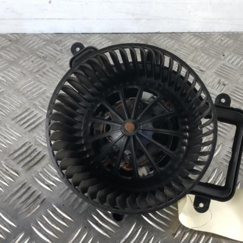 Pulseur d'air PEUGEOT 5008 1