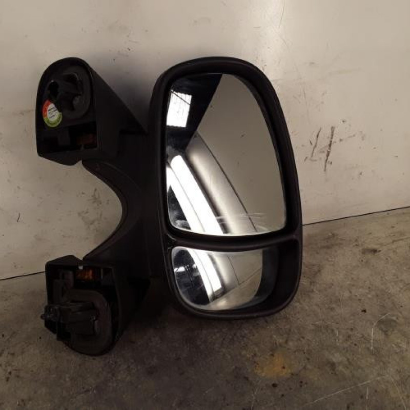 Retroviseur droit OPEL VIVARO 1 Retroviseur droit OPEL VIVARO 1
