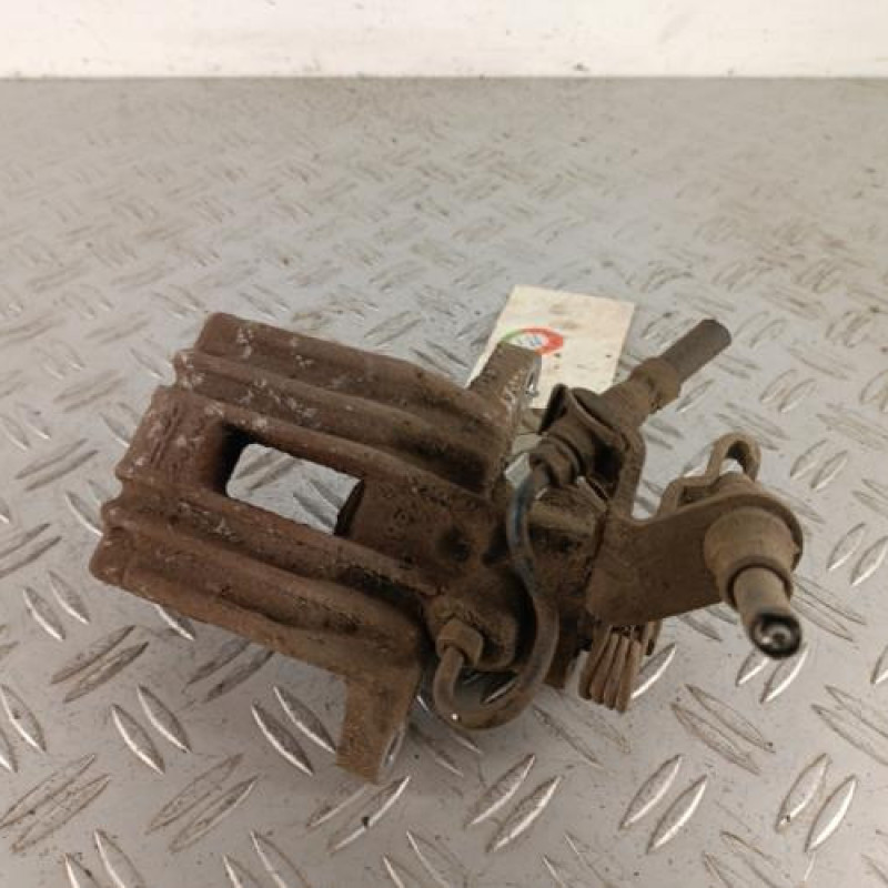 Etrier arriere droit (freinage) VOLKSWAGEN GOLF PLUS Etrier arriere droit (freinage) VOLKSWAGEN GOLF PLUS