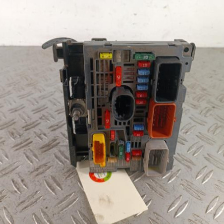 Boitier servitude moteur (BSM) PEUGEOT 207