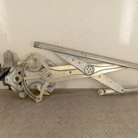 Leve vitre electrique avant gauche TOYOTA AURIS 1