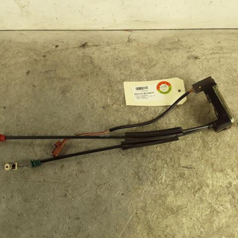 Serrure de hayon FORD FUSION Serrure de hayon FORD FUSION