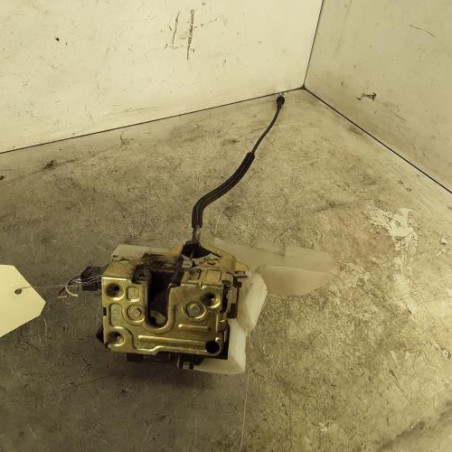 Serrure avant droit RENAULT CLIO 2