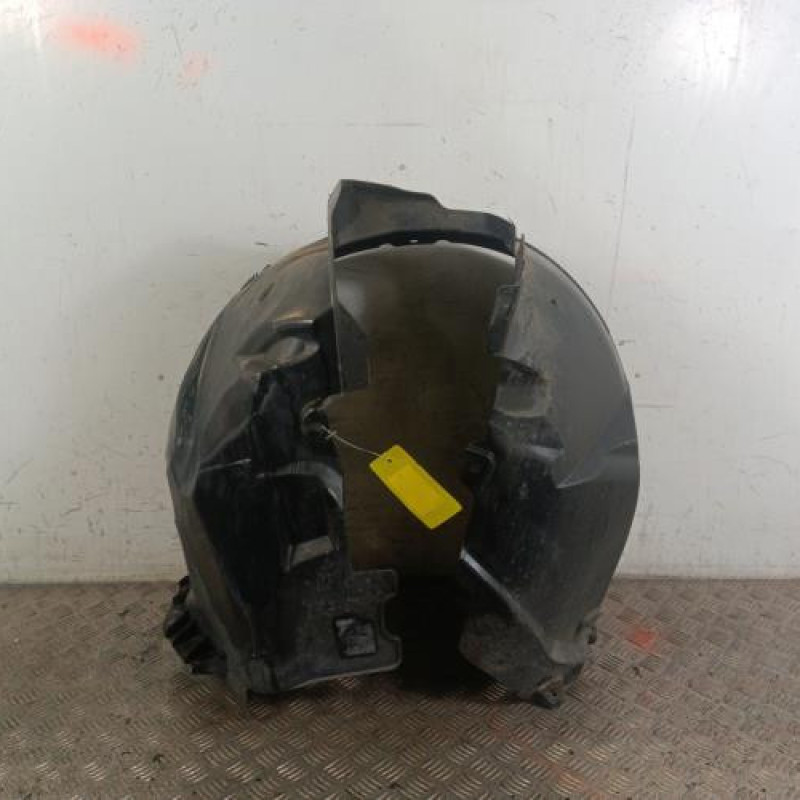 Pare boue avant droit FORD MONDEO 3