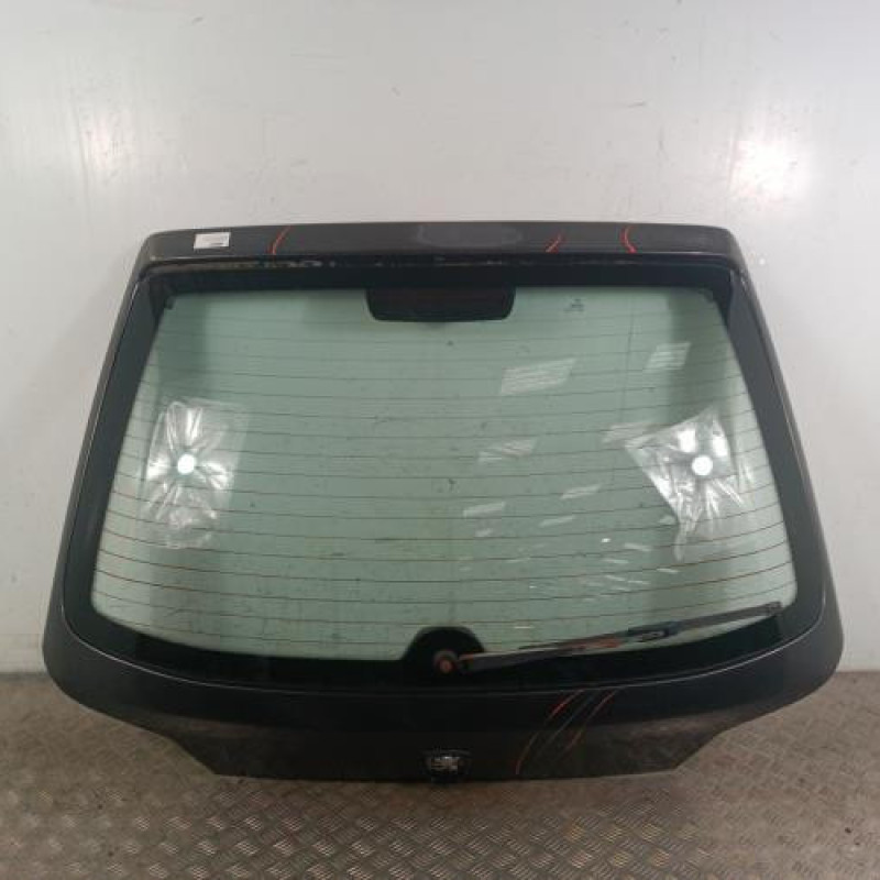 Malle/Hayon arriere PEUGEOT 306 Malle/Hayon arriere PEUGEOT 306